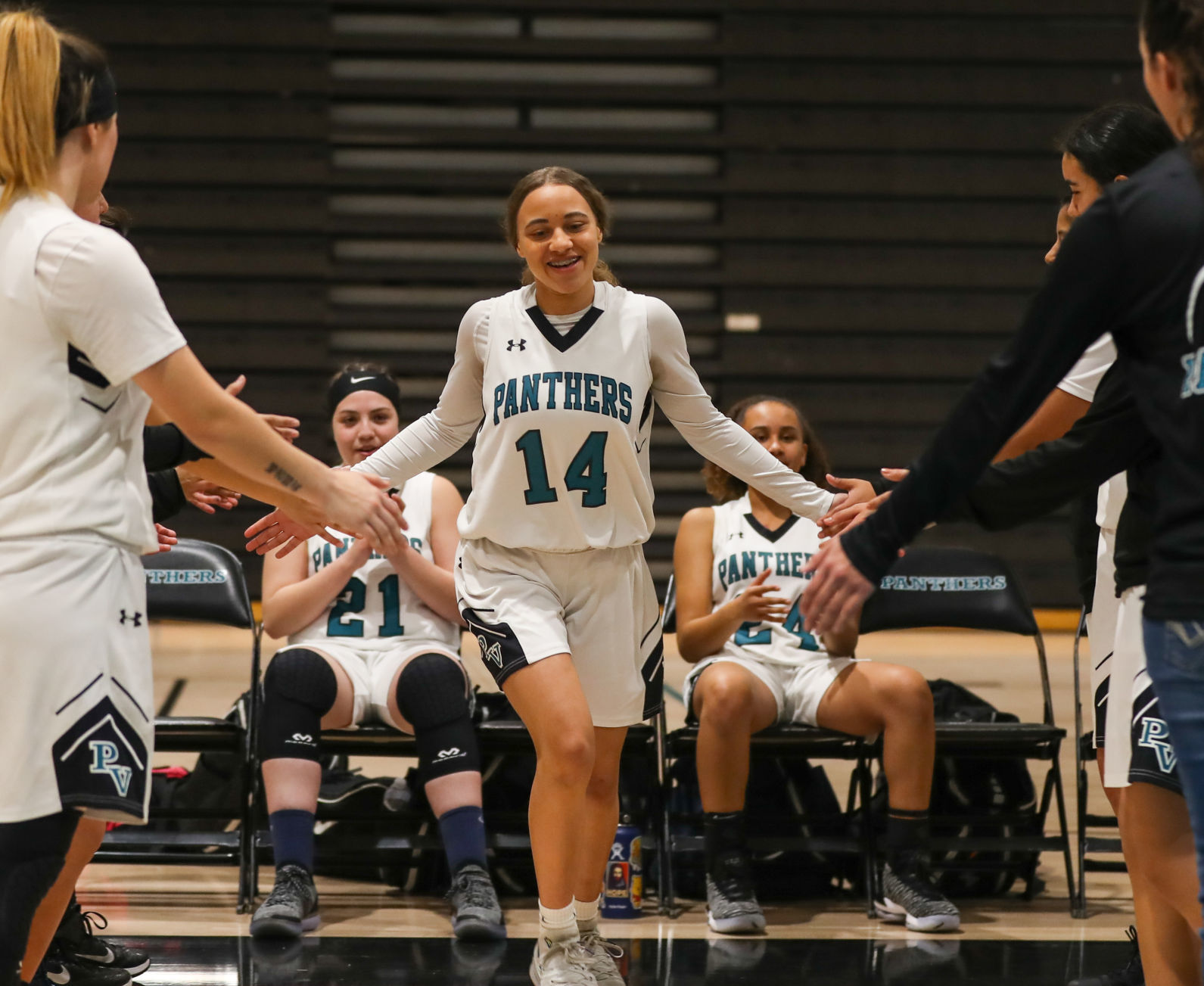 012919 GBB PVHS Feature Bloodworth-Anielski 02.jpg